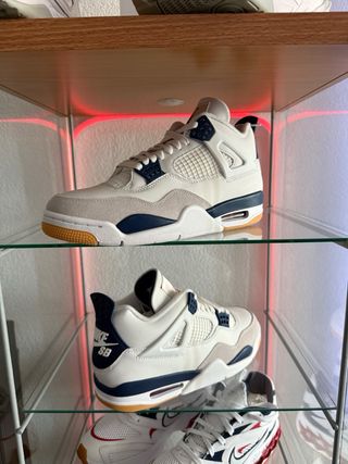 Nike SB x Air Jordan 4 DR5415-100