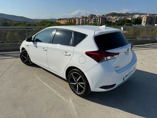 Toyota Auris Etiqueta ECO 2019