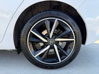 Toyota Auris Etiqueta ECO 2019