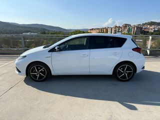 Toyota Auris Etiqueta ECO 2019