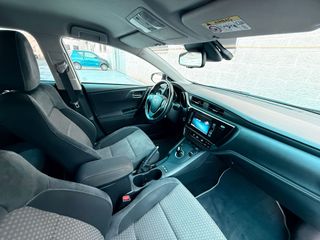 Toyota Auris Etiqueta ECO 2019