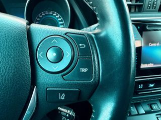 Toyota Auris Etiqueta ECO 2019