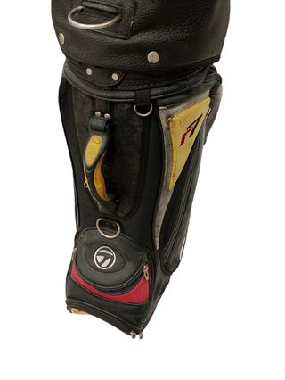 BOLSA DE PALOS DE GOLF TAYLOR MADE + PARAGUAS