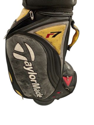 BOLSA DE PALOS DE GOLF TAYLOR MADE + PARAGUAS