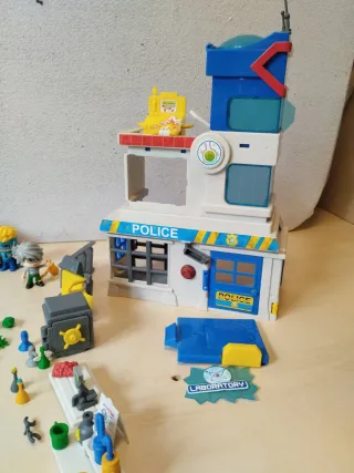 Lote PinyPon Action: Policía, Bomberos y Laborator