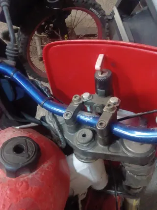 Beta MX 50 Roja y Blanca Restaurada