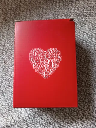 Flor Roja Preservada Caja Corazón