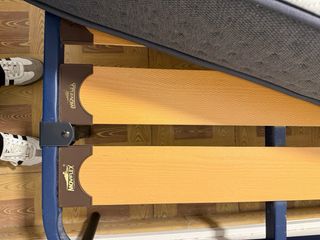 Colchón, somier y cabecero 150x180.