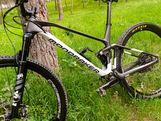 Mondraker 2023 carbono doble suspension 29 BTT xc