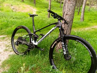 Mondraker 2023 carbono doble suspension 29 BTT xc