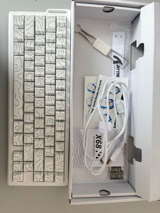 Teclado Mecánico X68 Compacto Blanco RGB