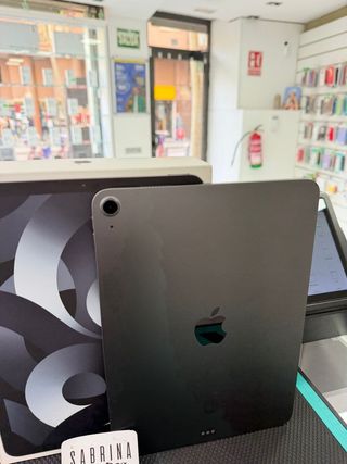 iPad Air 5ta 2022 64gb como nuevo