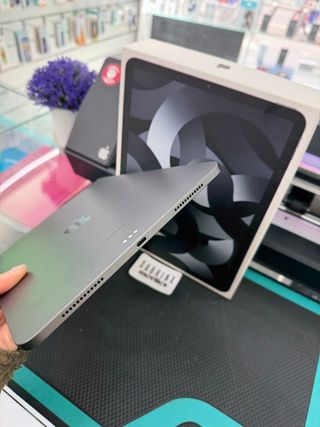 iPad Air 5ta 2022 64gb como nuevo