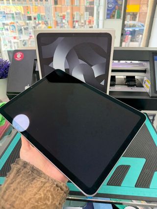 iPad Air 5ta 2022 64gb como nuevo