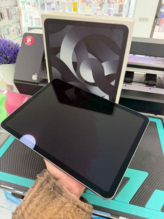 iPad Air 5ta 2022 64gb como nuevo