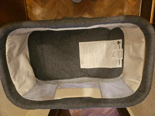Cuna plegable bébé- casi nueva