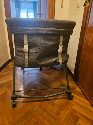 Cuna plegable bébé- casi nueva