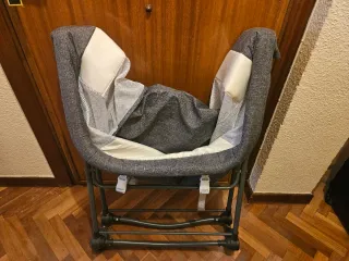 Cuna plegable bébé- casi nueva