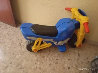Motos correpasillos infantiles (2 unidades)