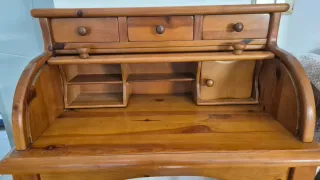 Escritorio vintage de persiana