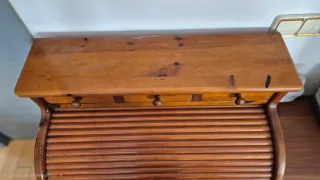 Escritorio vintage de persiana