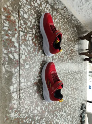 Zapatillas Skechers Lights Niños Rojas