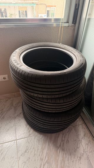 4 Neumáticos Goodyear 205/55R17 91V