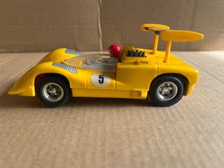 Scalextric Chaparral GT Amarillo