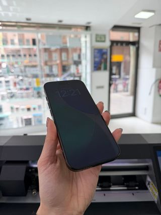 IPHONE 16 PRO 256GB SEMI NUEVO