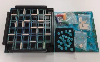 EL LABERINTO MÁGICO. JUEGO DE MESA. DEVIR