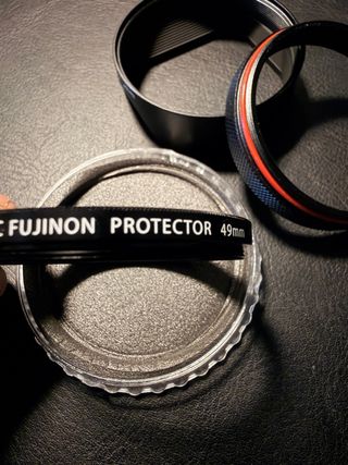 Parasole e filtro Fujinon PRF-49 per Fuji X100VI