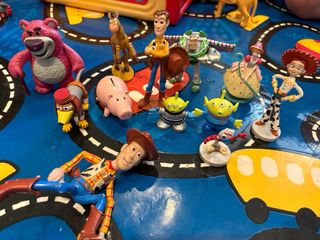 Muñecos Toy Story pequeños