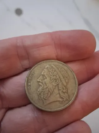 Conjunto de monedas antiguas del siglo pasado