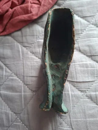 Scultura donna velata ceramica sarda