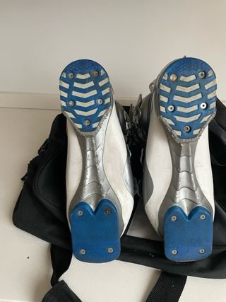 Esquís y botas de esquí numero 39
