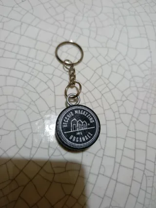 Portachiavi con tappi personalizzati