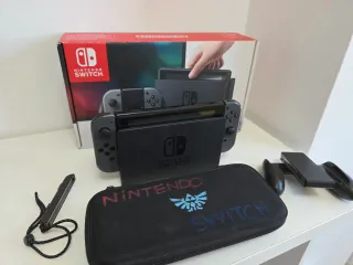 Nintendo Switch Negra y Gris (LEER BIEN)