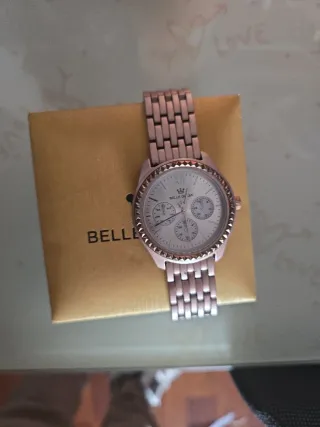 Reloj Belle Queen Dorado