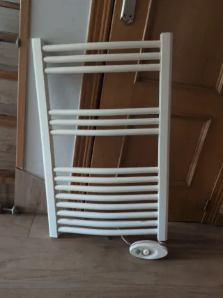 Radiador toallas eléctrico blanco