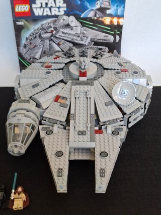 Lego Star Wars 7965 Millennium Falcon