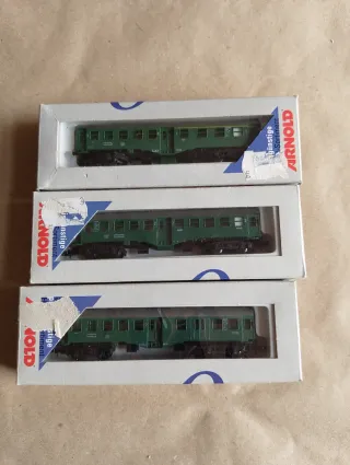 Lote 3 vagones ARNOLD