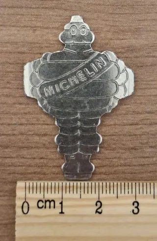 Abridor-destornillador Bibendum Michelin vintage