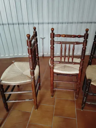 16 Sillas antiguas