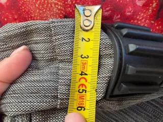 Borsa a tracolla grigia e nera