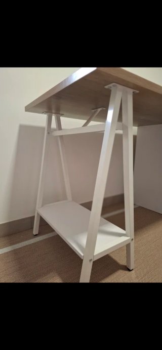 Escritorio moderno madera clara + cajonera