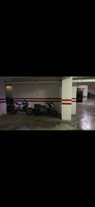 Alquiler garaje moto