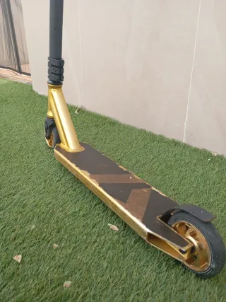 Patinete Albott Dorado