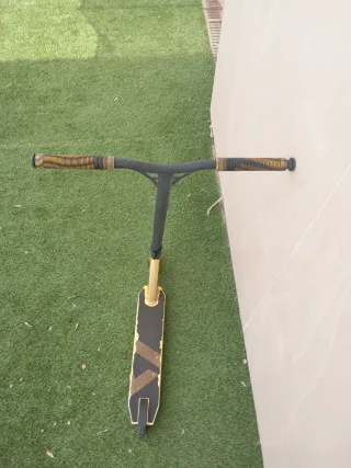 Patinete Albott Dorado