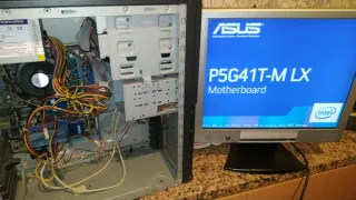 ASUS P5G41T-M LX Motherboard