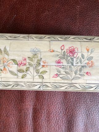 Caja decorada floral